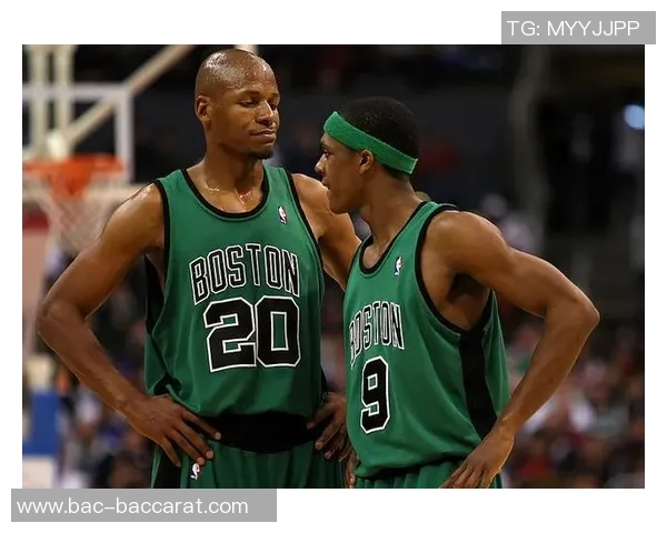 帕金斯揭秘雷阿伦欲交易保罗与隆多冲突升级至打斗边缘 帕金斯揭秘雷阿伦欲交易保罗与隆多冲突升级至打斗边缘