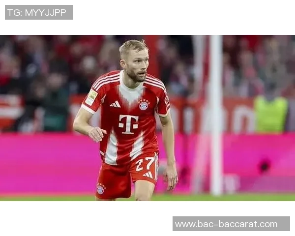 拜仁发布客战门兴海报乌尔比希与莱默尔共同亮相展现团队精神