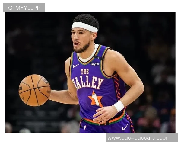 布克本赛季表现惊艳场均30分助力球队争冠梦想